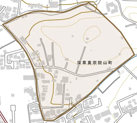 深草真宗院山町とその周辺の地図。町の範囲を重ねている