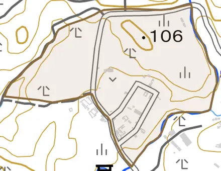 深草砥粉山町とその周辺の地図。町の範囲を重ねている