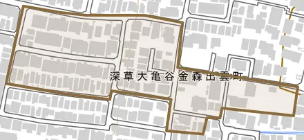 深草大亀谷金森出雲町とその周辺の地図。町の範囲を重ねている