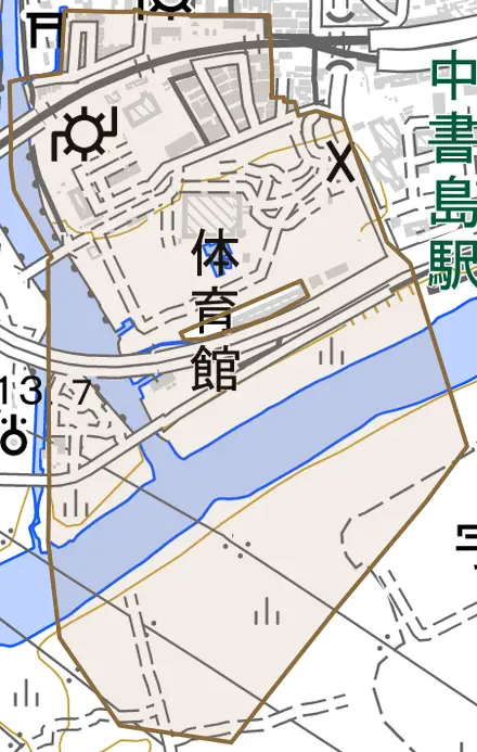 桃山町金井戸島とその周辺の地図。町の範囲を重ねている