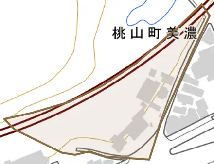 桃山町美濃とその周辺の地図。町の範囲を重ねている