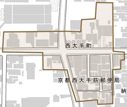 西大手町とその周辺の地図。町の範囲を重ねている