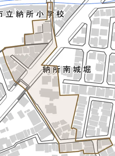 納所南城堀とその周辺の地図。町の範囲を重ねている