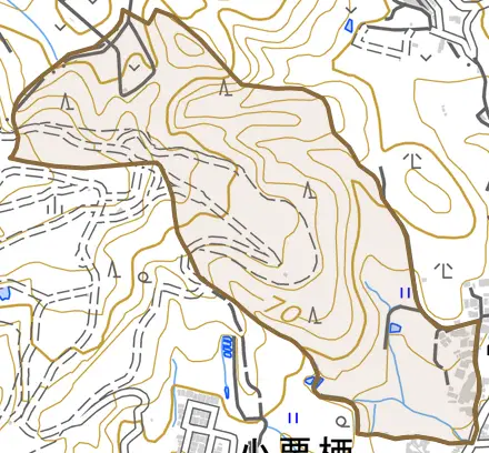 小栗栖西谷町とその周辺の地図。町の範囲を重ねている