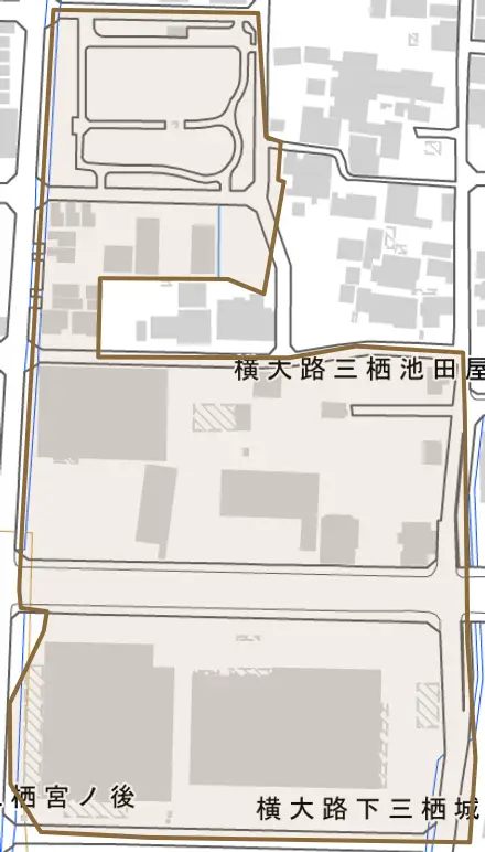 横大路下三栖城ノ前町とその周辺の地図。町の範囲を重ねている