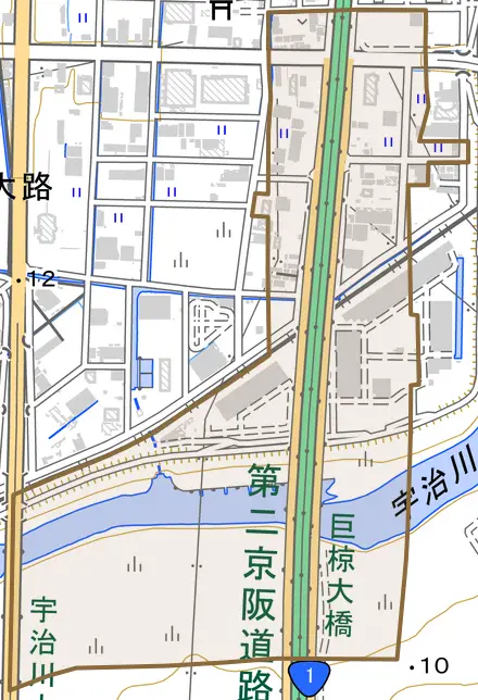 横大路下三栖里ノ内とその周辺の地図。町の範囲を重ねている