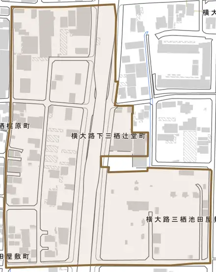横大路下三栖辻堂町とその周辺の地図。町の範囲を重ねている