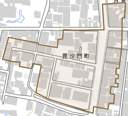 毘沙門町とその周辺の地図。町の範囲を重ねている
