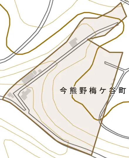 今熊野梅ケ谷町とその周辺の地図。町の範囲を重ねている