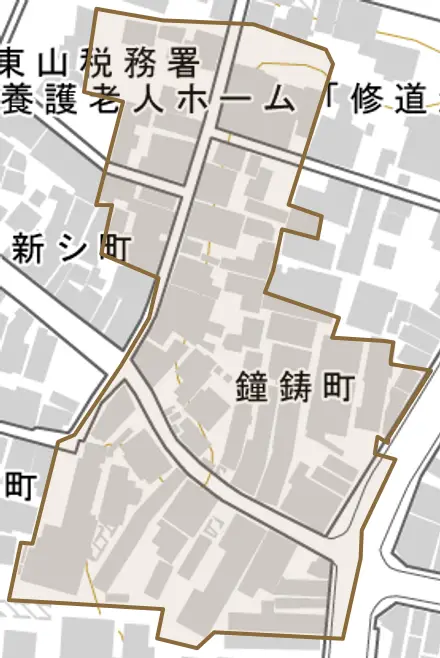 鐘鋳町とその周辺の地図。町の範囲を重ねている