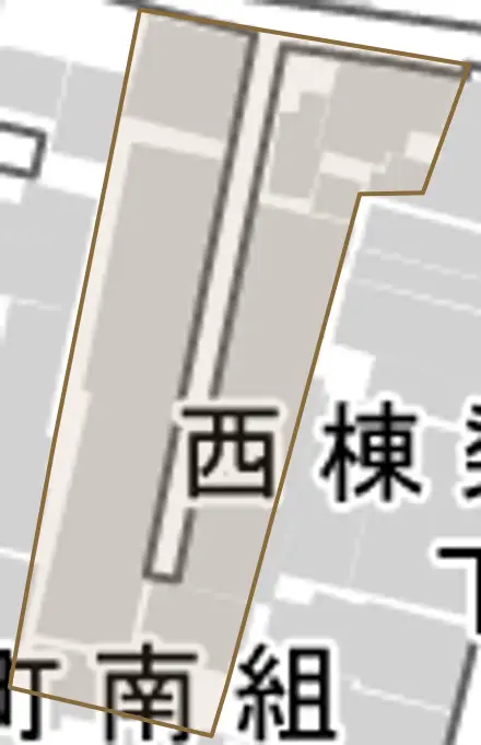 西棟梁町とその周辺の地図。町の範囲を重ねている