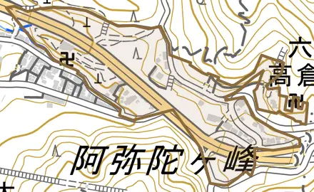 清閑寺山ノ内町とその周辺の地図。町の範囲を重ねている