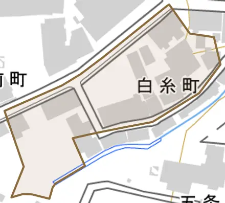 白糸町とその周辺の地図。町の範囲を重ねている