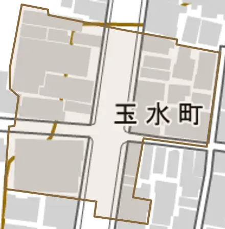 玉水町とその周辺の地図。町の範囲を重ねている