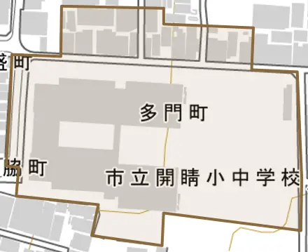 多門町とその周辺の地図。町の範囲を重ねている