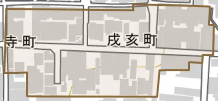 戌亥町とその周辺の地図。町の範囲を重ねている