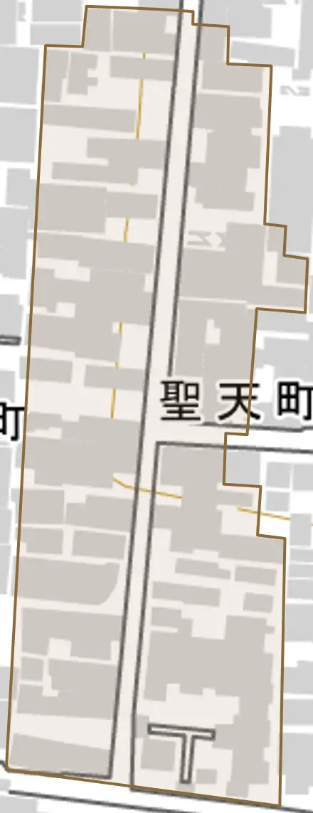 聖天町とその周辺の地図。町の範囲を重ねている