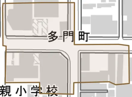 多門町とその周辺の地図。町の範囲を重ねている