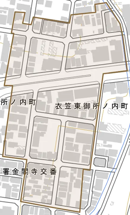 衣笠東御所ノ内町とその周辺の地図。町の範囲を重ねている