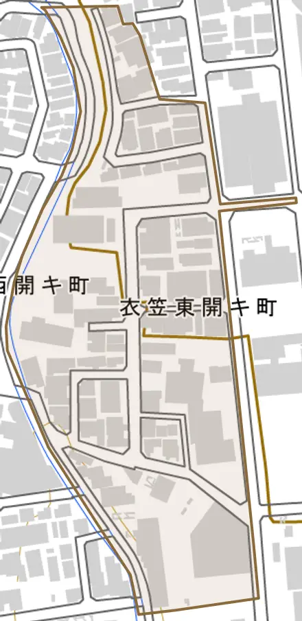 衣笠東開キ町とその周辺の地図。町の範囲を重ねている