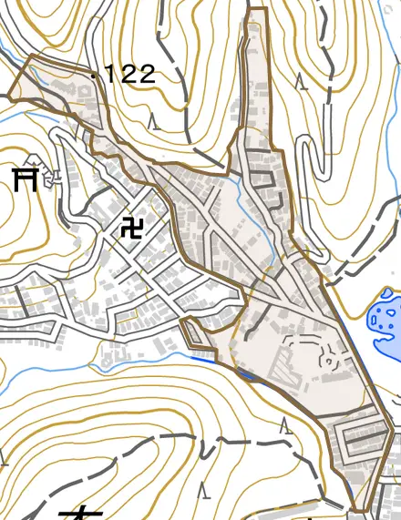 衣笠氷室町とその周辺の地図。町の範囲を重ねている