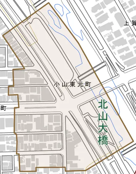 小山東元町とその周辺の地図。町の範囲を重ねている