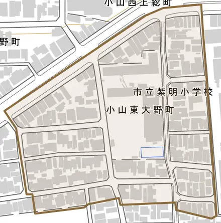 小山東大野町とその周辺の地図。町の範囲を重ねている