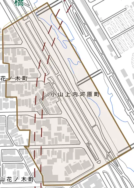 小山上内河原町とその周辺の地図。町の範囲を重ねている