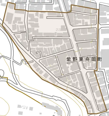 紫野東舟岡町とその周辺の地図。町の範囲を重ねている
