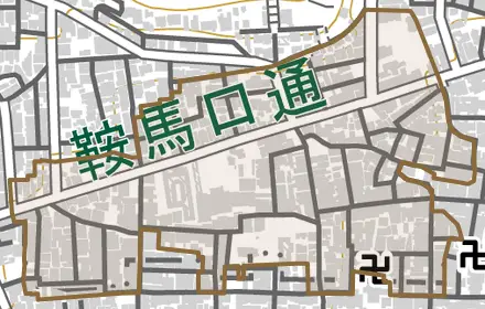 紫野南舟岡町とその周辺の地図。町の範囲を重ねている