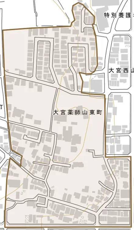 大宮薬師山東町とその周辺の地図。町の範囲を重ねている