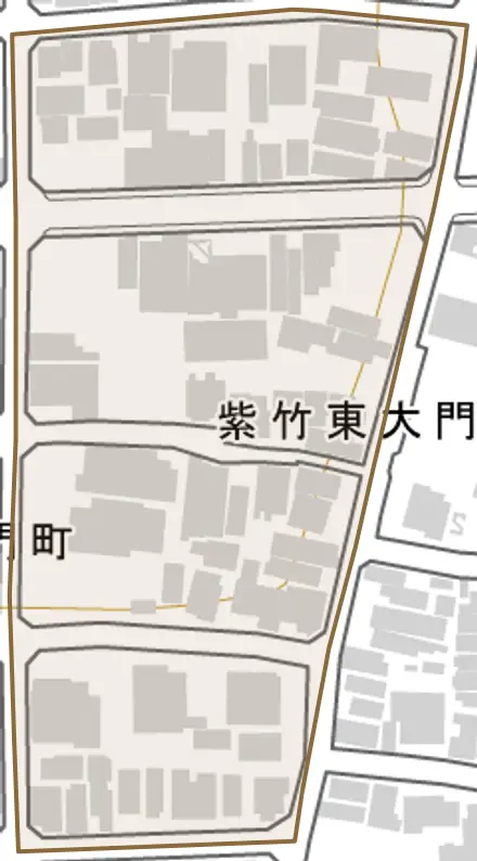 紫竹東大門町とその周辺の地図。町の範囲を重ねている