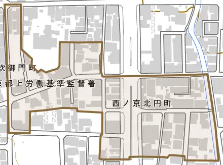 西ノ京北円町とその周辺の地図。町の範囲を重ねている