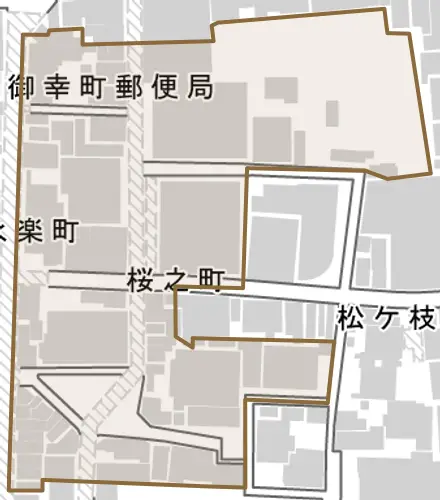 桜之町とその周辺の地図。町の範囲を重ねている