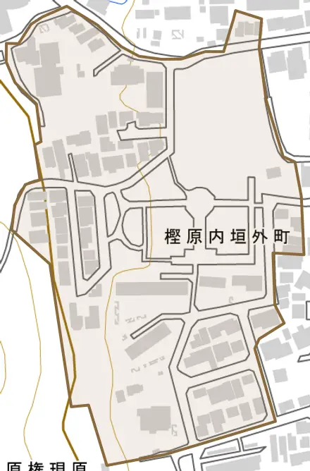 樫原内垣外町とその周辺の地図。町の範囲を重ねている
