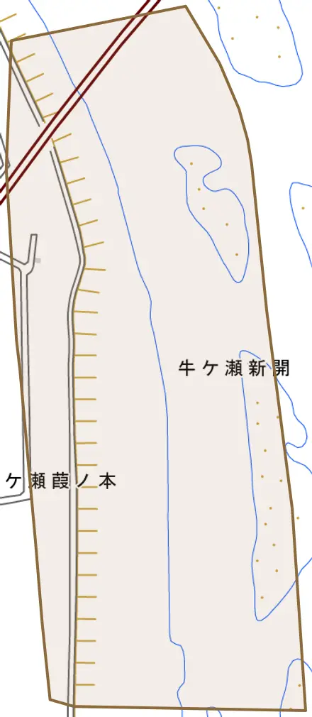 牛ケ瀬新開とその周辺の地図。町の範囲を重ねている
