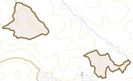 山田南松尾山とその周辺の地図。町の範囲を重ねている