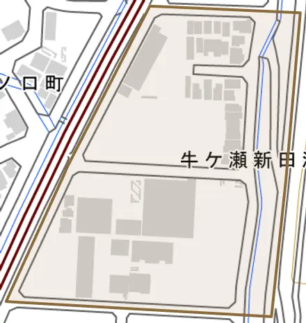 牛ケ瀬新田泓町とその周辺の地図。町の範囲を重ねている