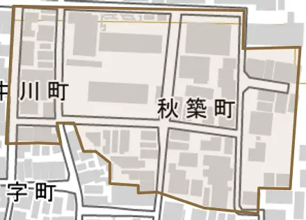 秋築町とその周辺の地図。町の範囲を重ねている