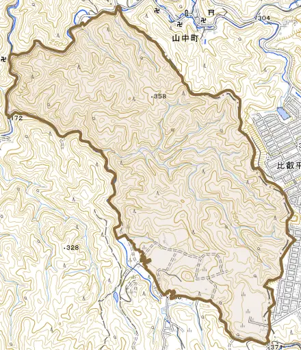 北白川中山町とその周辺の地図。町の範囲を重ねている