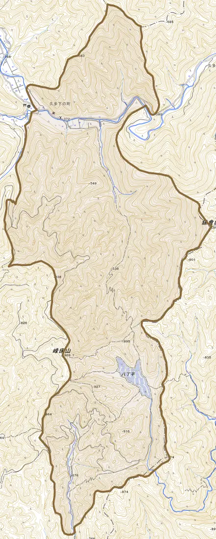 久多下の町とその周辺の地図。町の範囲を重ねている