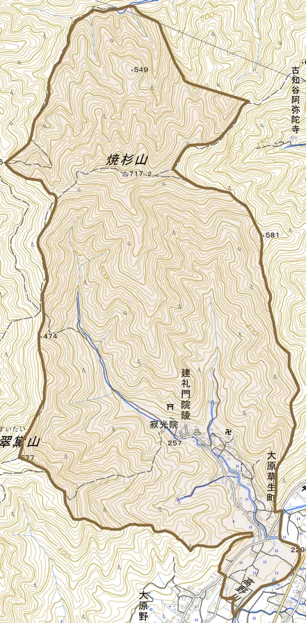 大原草生町とその周辺の地図。町の範囲を重ねている