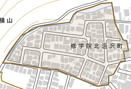 修学院北沮沢町とその周辺の地図。町の範囲を重ねている