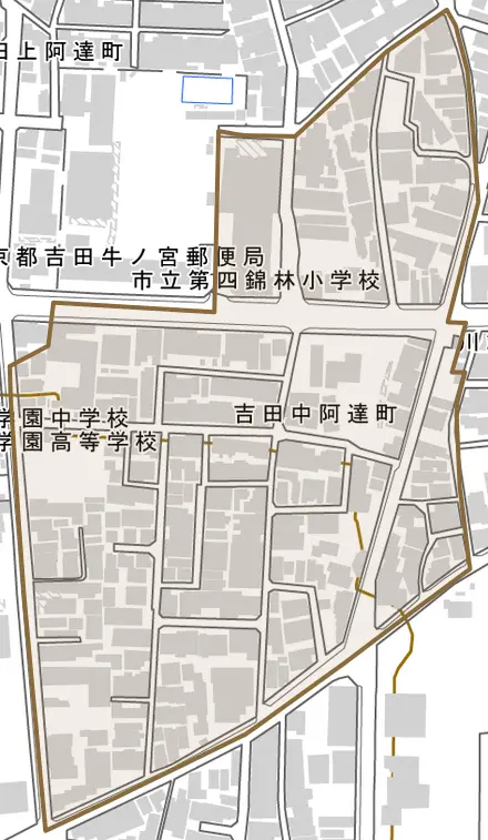 吉田中阿達町とその周辺の地図。町の範囲を重ねている