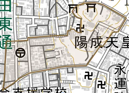 吉田下大路町とその周辺の地図。町の範囲を重ねている