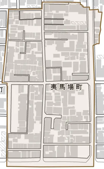 夷馬場町とその周辺の地図。町の範囲を重ねている