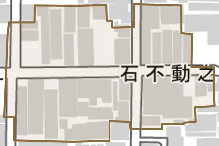 石不動之町とその周辺の地図。町の範囲を重ねている