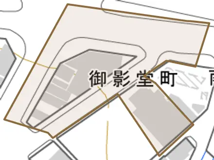 御影堂町とその周辺の地図。町の範囲を重ねている