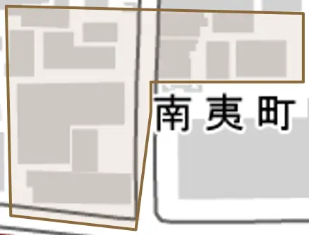 南夷町とその周辺の地図。町の範囲を重ねている