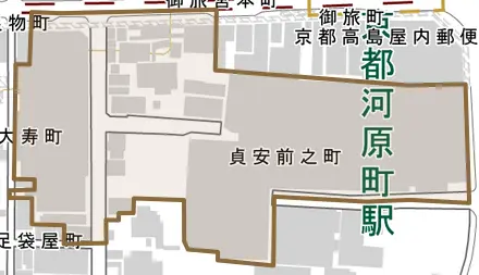 貞安前之町とその周辺の地図。町の範囲を重ねている